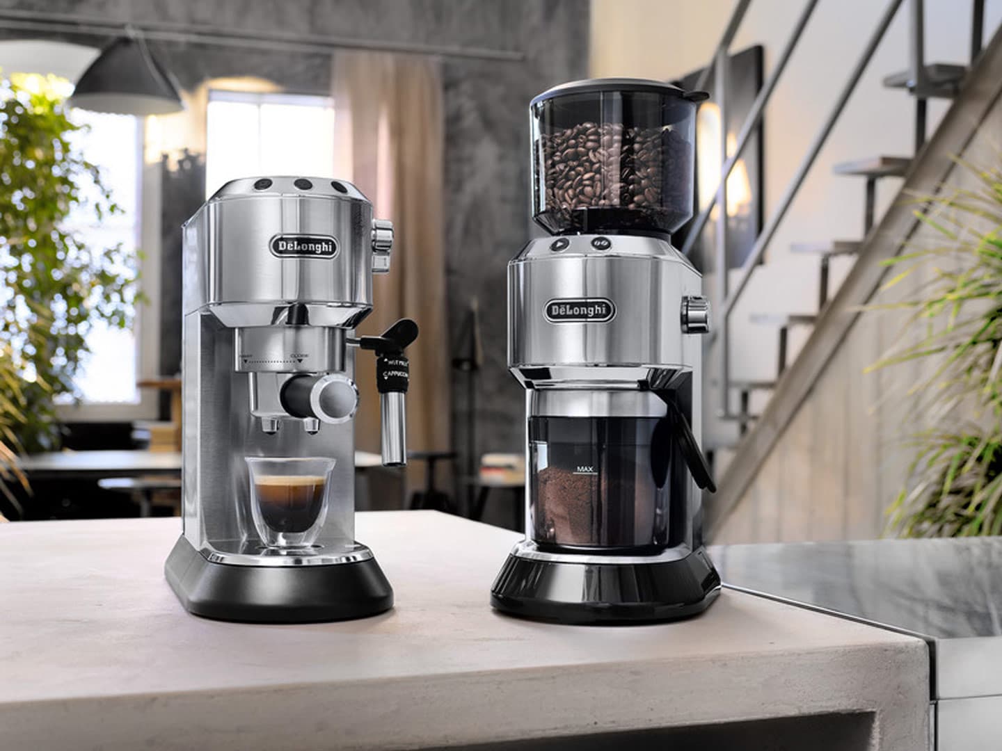 DELONG INT1 EC685M CAFE DEDICA